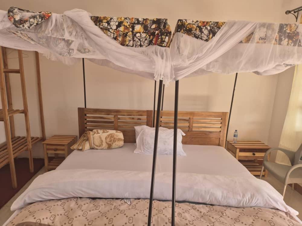 Seven Seven B&B 阿鲁沙 外观 照片